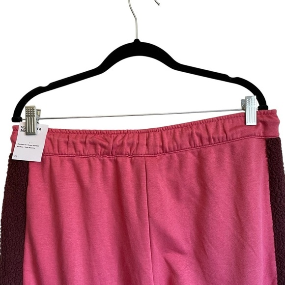 Nike Sportswear Icon Clash Large Mid Rise Pink Easy Fleece Jogger DD5065-622 - Picture 7 of 12